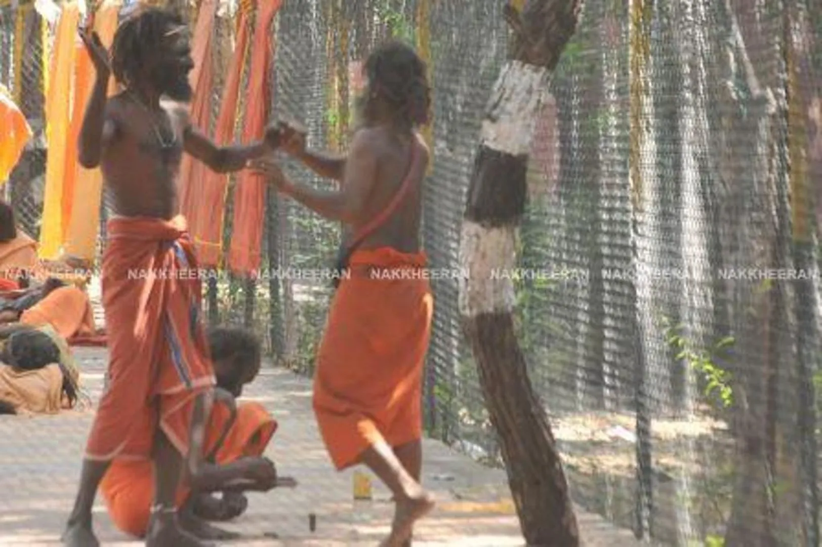 thiruvannamalai priests